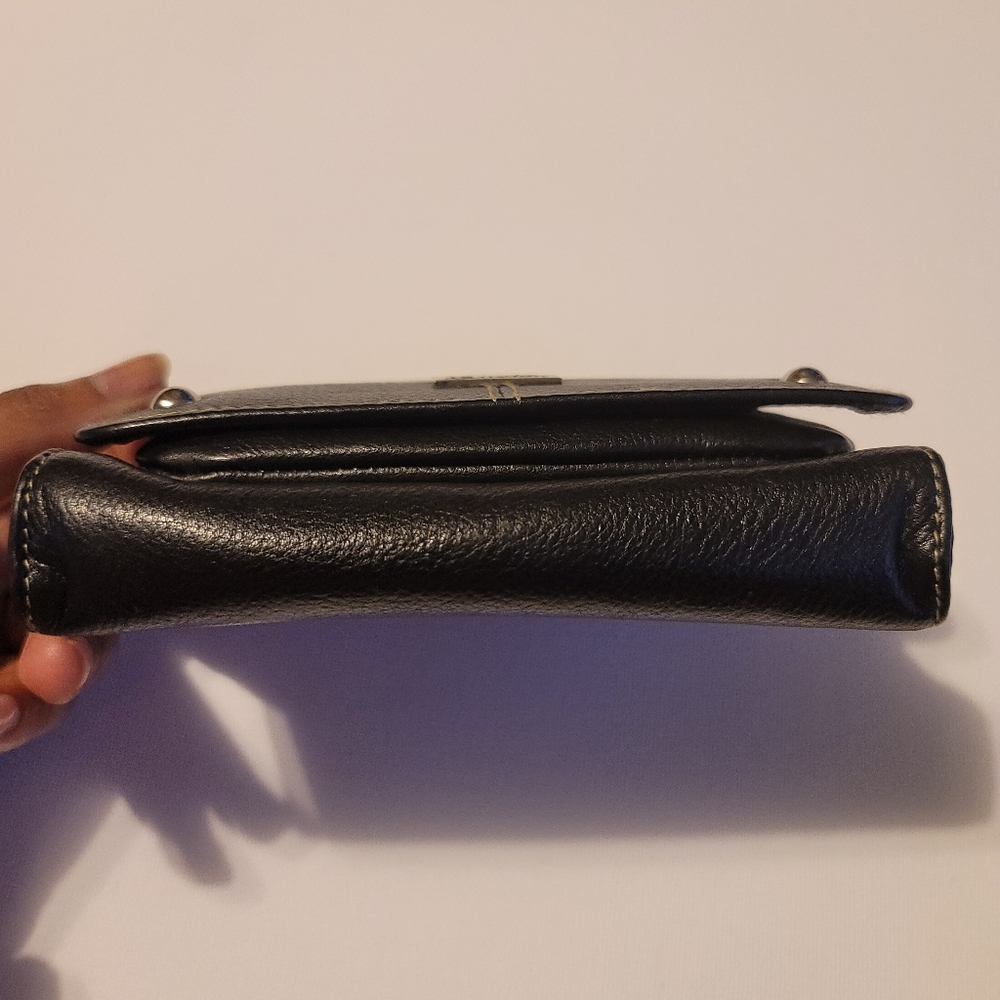 Buxton Wallet - Picture 3 of 11